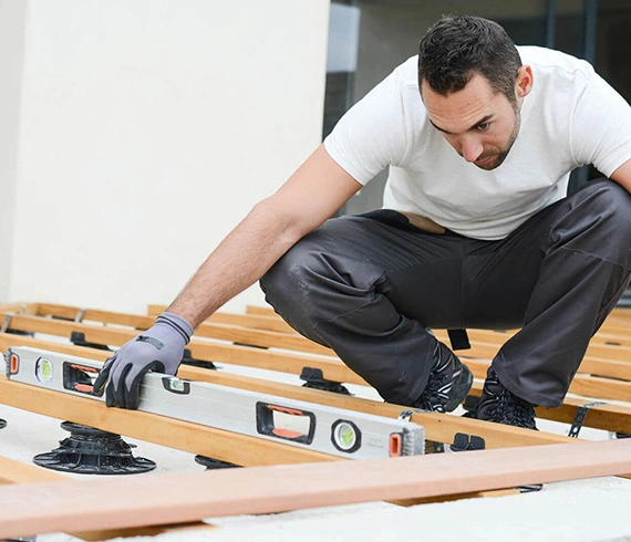 Residential and commercial carpentry Services